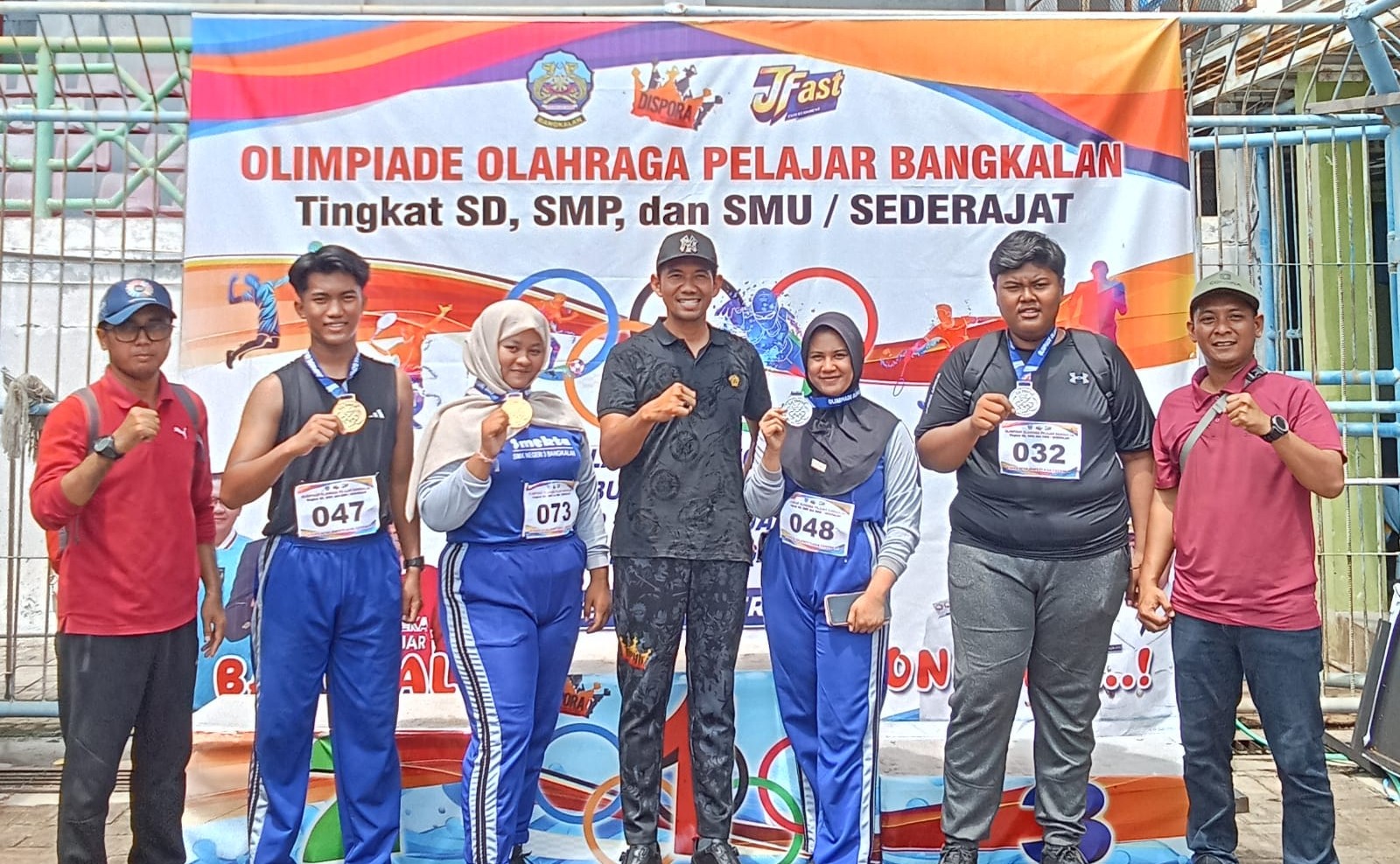 Siswa SMKN 3 Bangkalan Borong Prestasi Cabang Tolak Peluru dan Lempar Cakram O2PB 2025